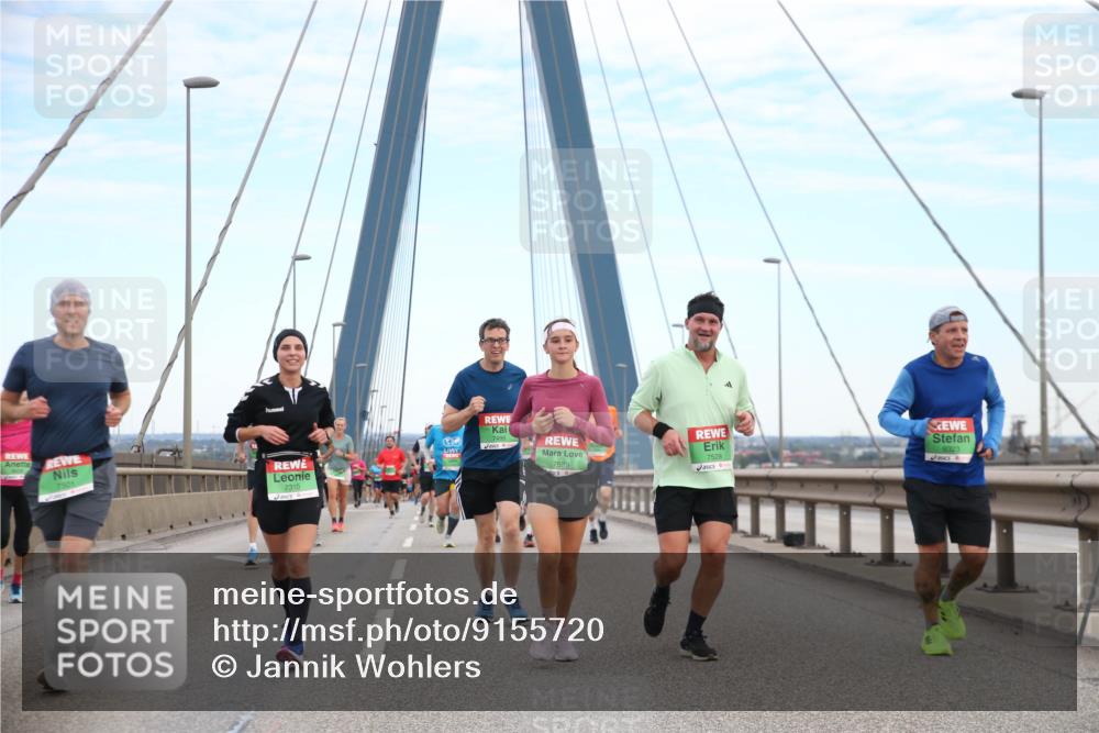 03.10.2025 - Köhlbrandbrückenlauf Jannik Wohlers http://msf.ph/oto/9155720 03.10.2025 15:25:55 Position 1 7501, 7310, 1300, 7499, 7528, 7529, 9323 meine-sportfotos.de