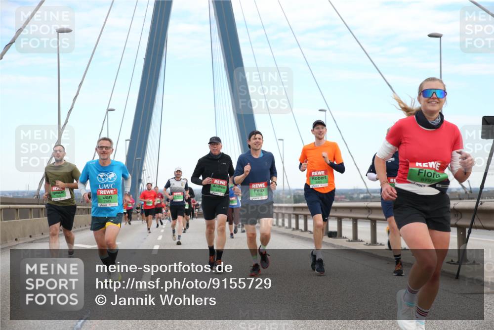 03.10.2025 - Köhlbrandbrückenlauf Jannik Wohlers http://msf.ph/oto/9155729 03.10.2025 15:25:58 Position 1 7283, 8797 meine-sportfotos.de