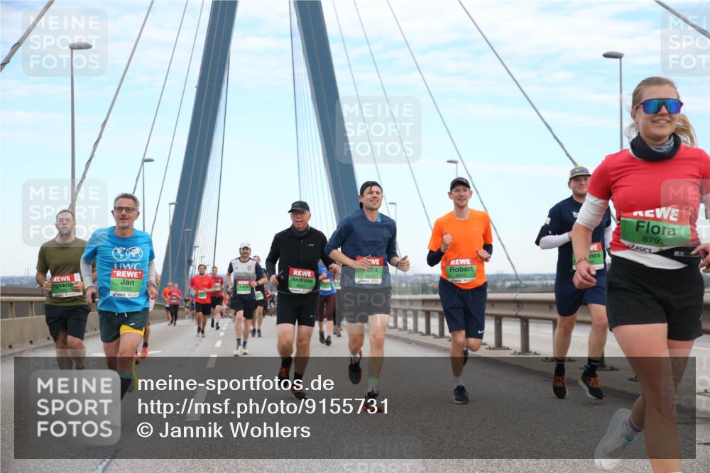 03.10.2025 - Köhlbrandbrückenlauf Jannik Wohlers http://msf.ph/oto/9155731 03.10.2025 15:25:58 Position 1 8797, 7283 meine-sportfotos.de