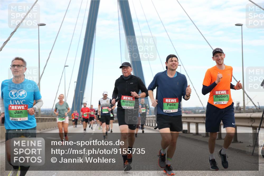 03.10.2025 - Köhlbrandbrückenlauf Jannik Wohlers http://msf.ph/oto/9155735 03.10.2025 15:25:59 Position 1 3, 7283, 8802, 8803, 8805 meine-sportfotos.de
