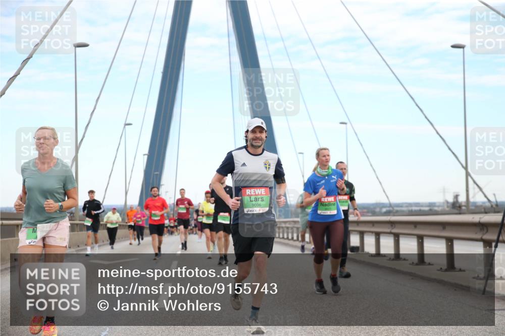 03.10.2025 - Köhlbrandbrückenlauf Jannik Wohlers http://msf.ph/oto/9155743 03.10.2025 15:26:02 Position 1 9096 meine-sportfotos.de