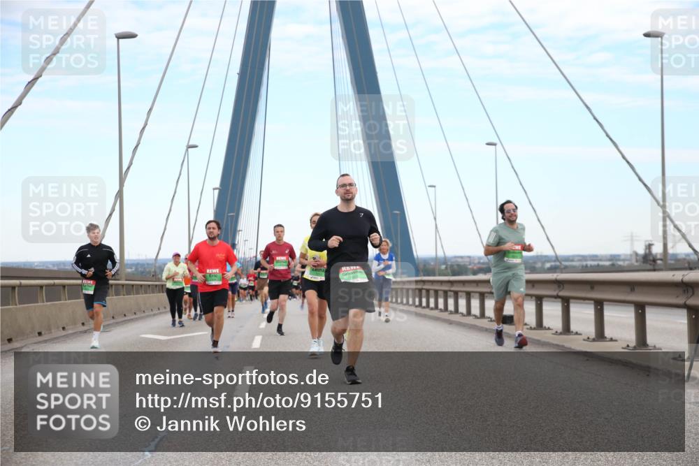 03.10.2025 - Köhlbrandbrückenlauf Jannik Wohlers http://msf.ph/oto/9155751 03.10.2025 15:26:04 Position 1 7217, 7303 meine-sportfotos.de