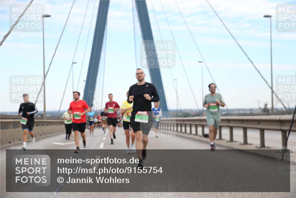 03.10.2025 - Köhlbrandbrückenlauf Jannik Wohlers http://msf.ph/oto/9155754 03.10.2025 15:26:04 Position 1  meine-sportfotos.de