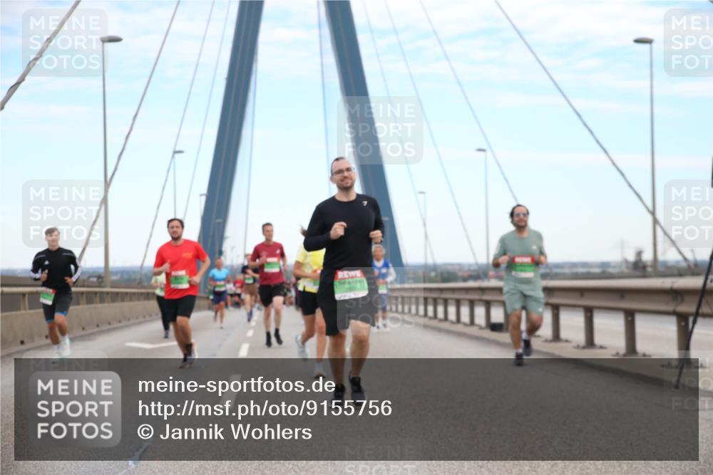 03.10.2025 - Köhlbrandbrückenlauf Jannik Wohlers http://msf.ph/oto/9155756 03.10.2025 15:26:04 Position 1  meine-sportfotos.de