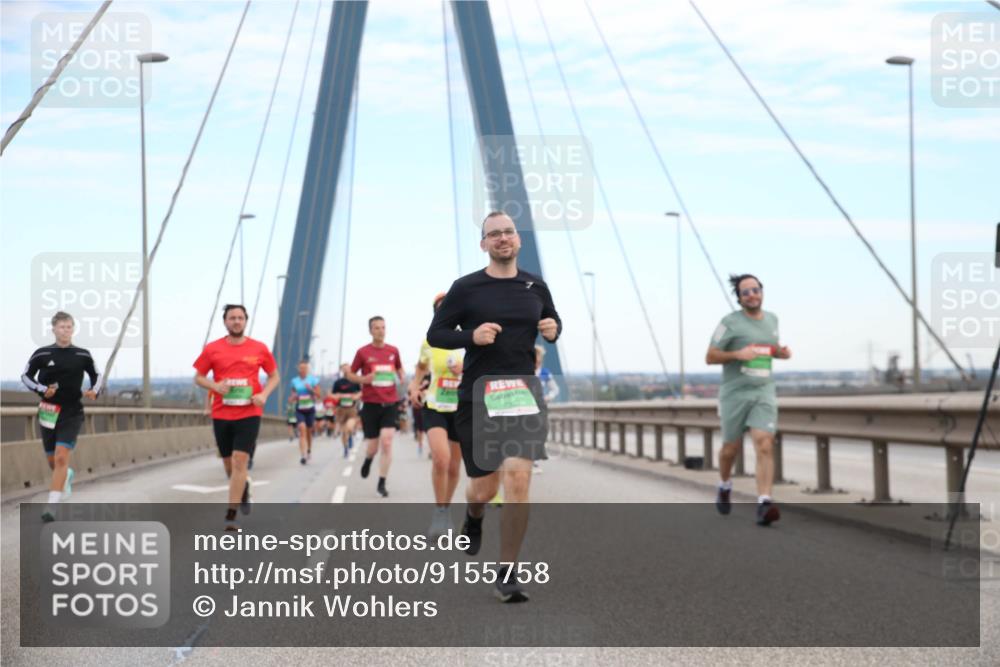 03.10.2025 - Köhlbrandbrückenlauf Jannik Wohlers http://msf.ph/oto/9155758 03.10.2025 15:26:04 Position 1  meine-sportfotos.de