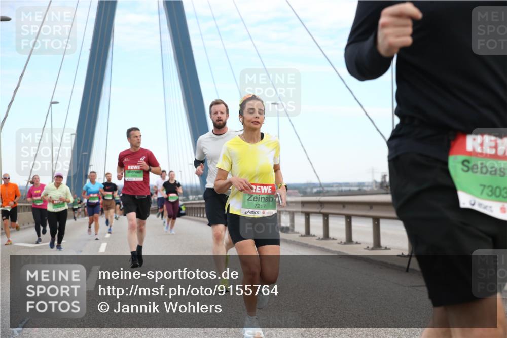03.10.2025 - Köhlbrandbrückenlauf Jannik Wohlers http://msf.ph/oto/9155764 03.10.2025 15:26:06 Position 1 7419, 7217, 7303 meine-sportfotos.de