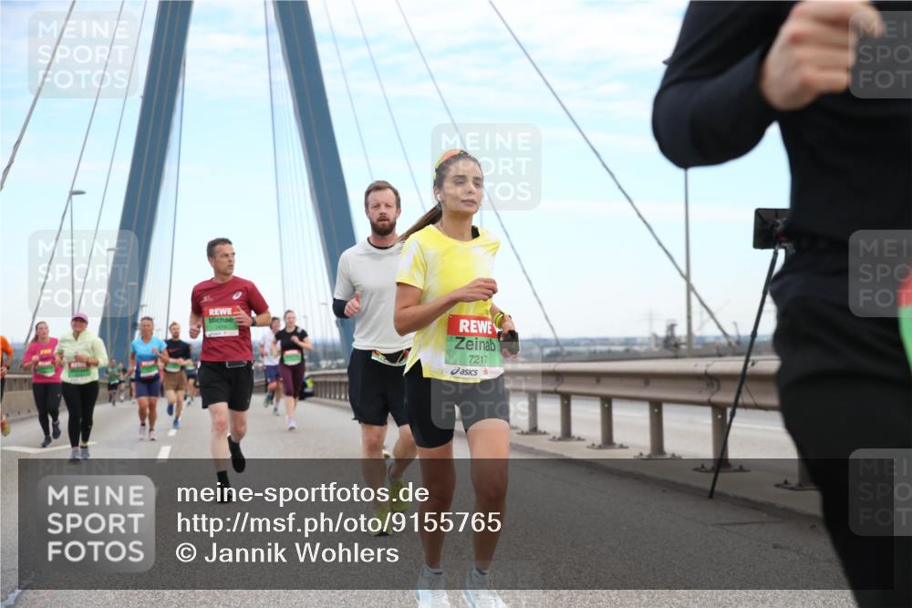 03.10.2025 - Köhlbrandbrückenlauf Jannik Wohlers http://msf.ph/oto/9155765 03.10.2025 15:26:06 Position 1 7419, 7217 meine-sportfotos.de
