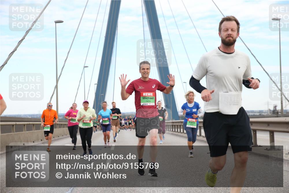 03.10.2025 - Köhlbrandbrückenlauf Jannik Wohlers http://msf.ph/oto/9155769 03.10.2025 15:26:07 Position 1 7419 meine-sportfotos.de