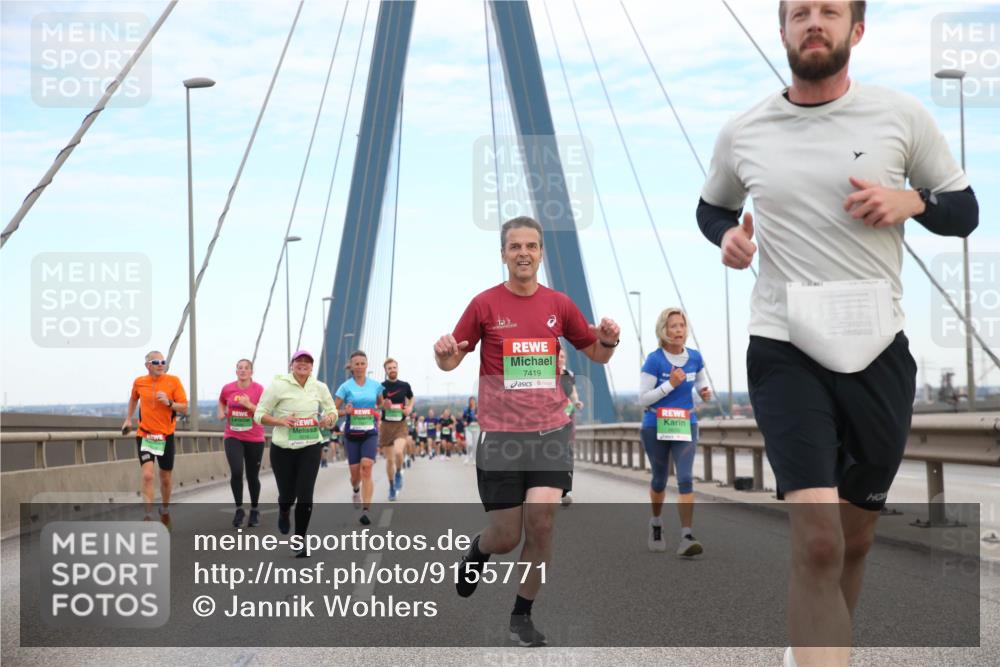 03.10.2025 - Köhlbrandbrückenlauf Jannik Wohlers http://msf.ph/oto/9155771 03.10.2025 15:26:08 Position 1 7419 meine-sportfotos.de