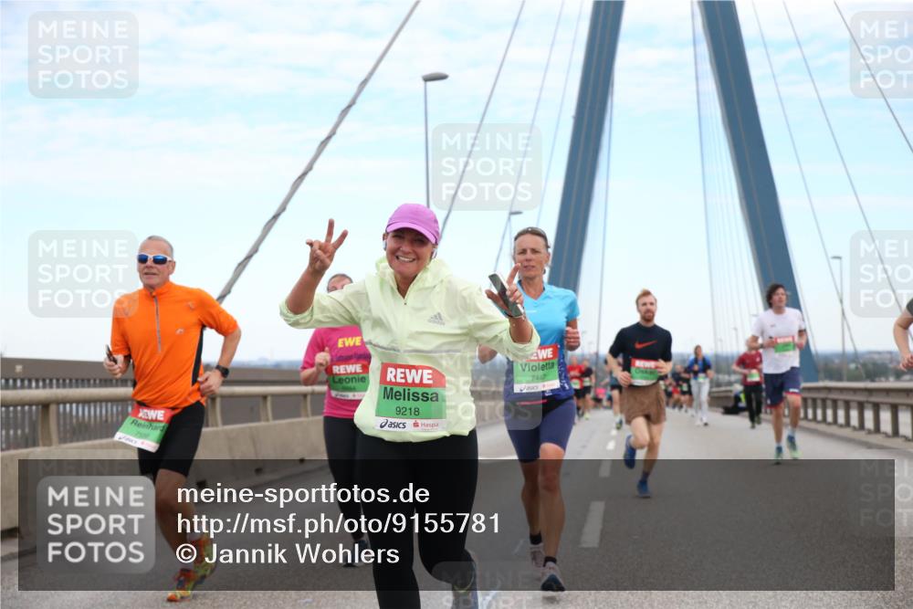03.10.2025 - Köhlbrandbrückenlauf Jannik Wohlers http://msf.ph/oto/9155781 03.10.2025 15:26:10 Position 1 7558, 9218, 7447 meine-sportfotos.de