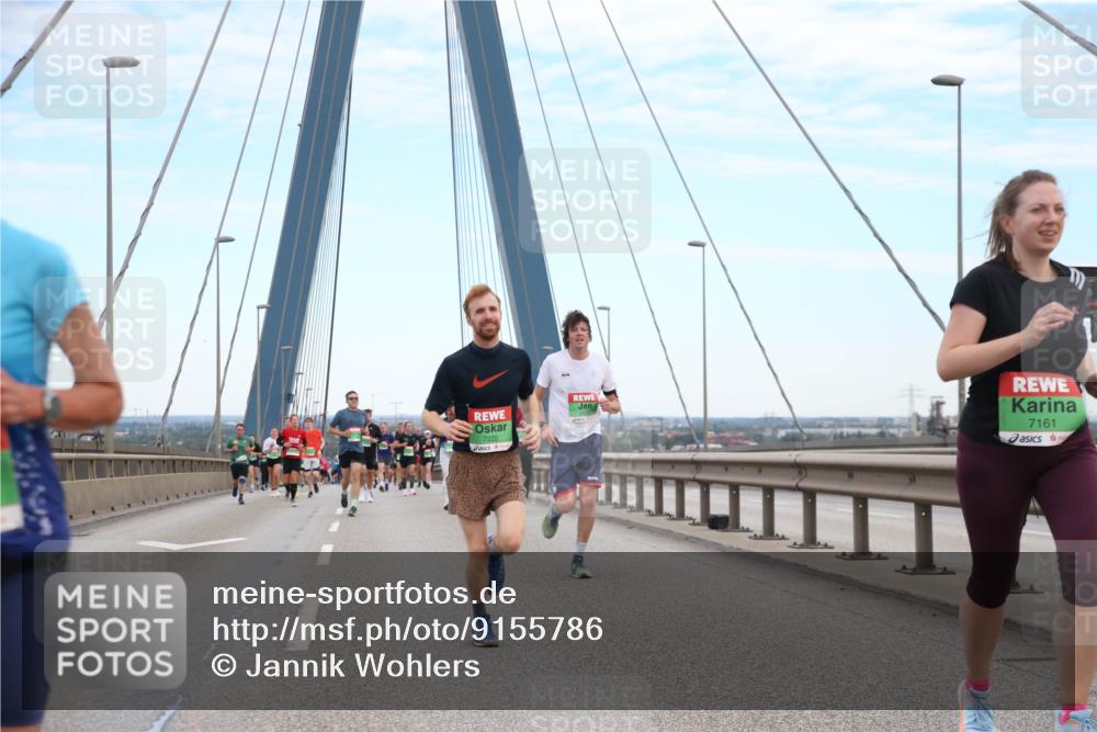 03.10.2025 - Köhlbrandbrückenlauf Jannik Wohlers http://msf.ph/oto/9155786 03.10.2025 15:26:11 Position 1 7222, 7161 meine-sportfotos.de