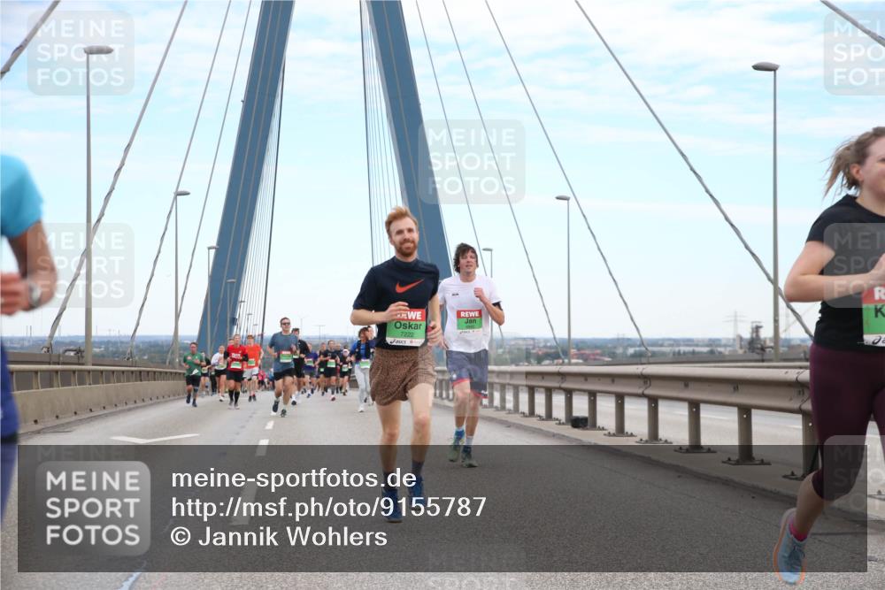 03.10.2025 - Köhlbrandbrückenlauf Jannik Wohlers http://msf.ph/oto/9155787 03.10.2025 15:26:11 Position 1 7222 meine-sportfotos.de