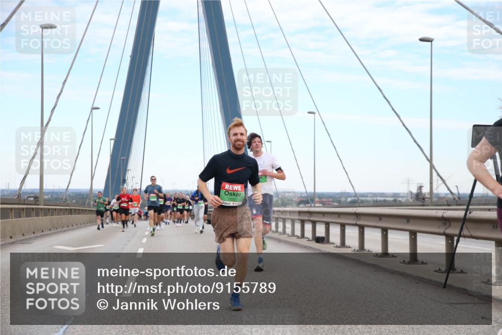 03.10.2025 - Köhlbrandbrückenlauf Jannik Wohlers http://msf.ph/oto/9155789 03.10.2025 15:26:12 Position 1 7222 meine-sportfotos.de