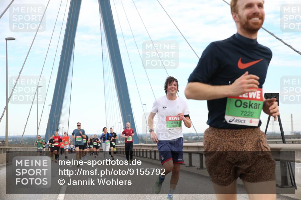 03.10.2025 - Köhlbrandbrückenlauf Jannik Wohlers http://msf.ph/oto/9155792 03.10.2025 15:26:13 Position 1 8860, 7222 meine-sportfotos.de