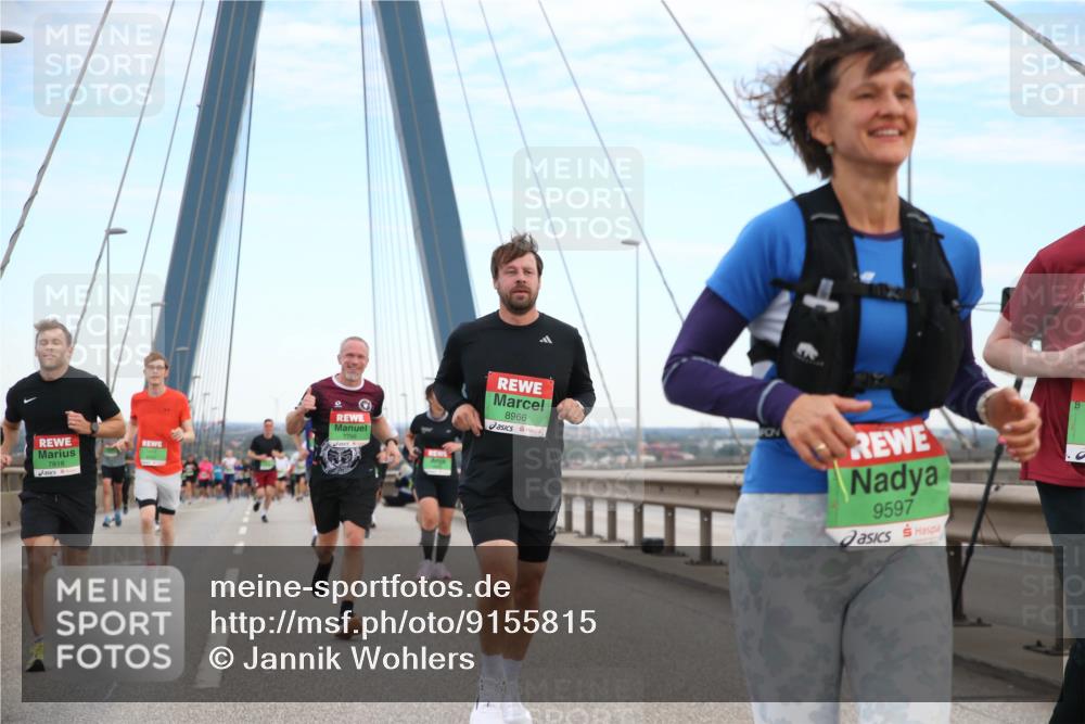 03.10.2025 - Köhlbrandbrückenlauf Jannik Wohlers http://msf.ph/oto/9155815 03.10.2025 15:26:20 Position 1 7818, 8966, 9597 meine-sportfotos.de