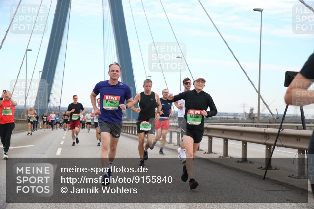 03.10.2025 - Köhlbrandbrückenlauf Jannik Wohlers http://msf.ph/oto/9155840 03.10.2025 15:26:24 Position 1 7314, 9110, 8064 meine-sportfotos.de