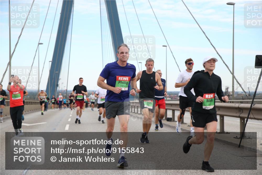 03.10.2025 - Köhlbrandbrückenlauf Jannik Wohlers http://msf.ph/oto/9155843 03.10.2025 15:26:24 Position 1 7314, 314, 911, 80 meine-sportfotos.de