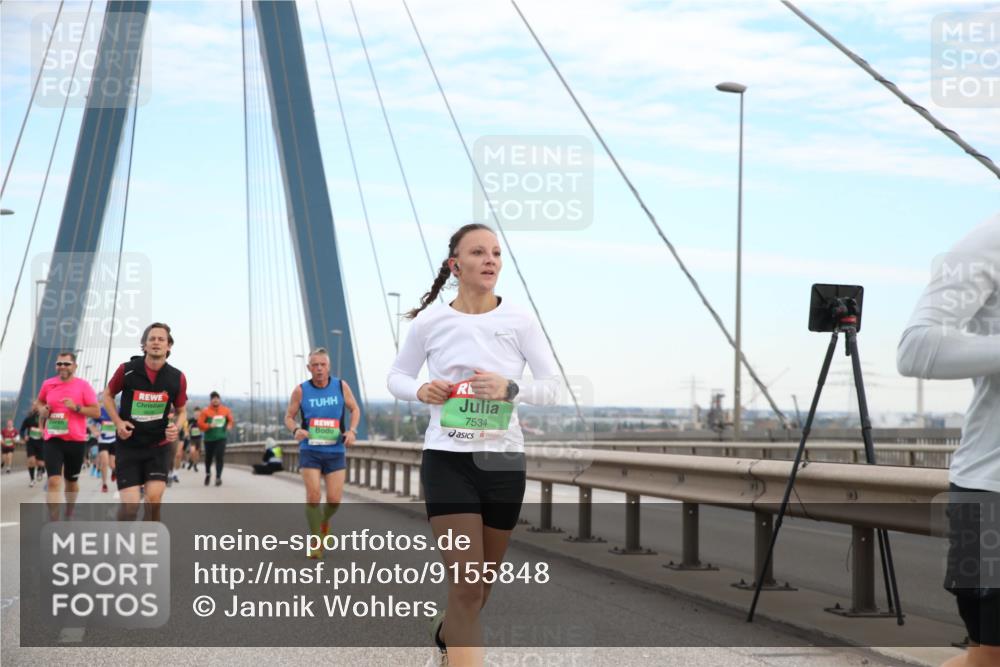 03.10.2025 - Köhlbrandbrückenlauf Jannik Wohlers http://msf.ph/oto/9155848 03.10.2025 15:26:36 Position 1 7534 meine-sportfotos.de
