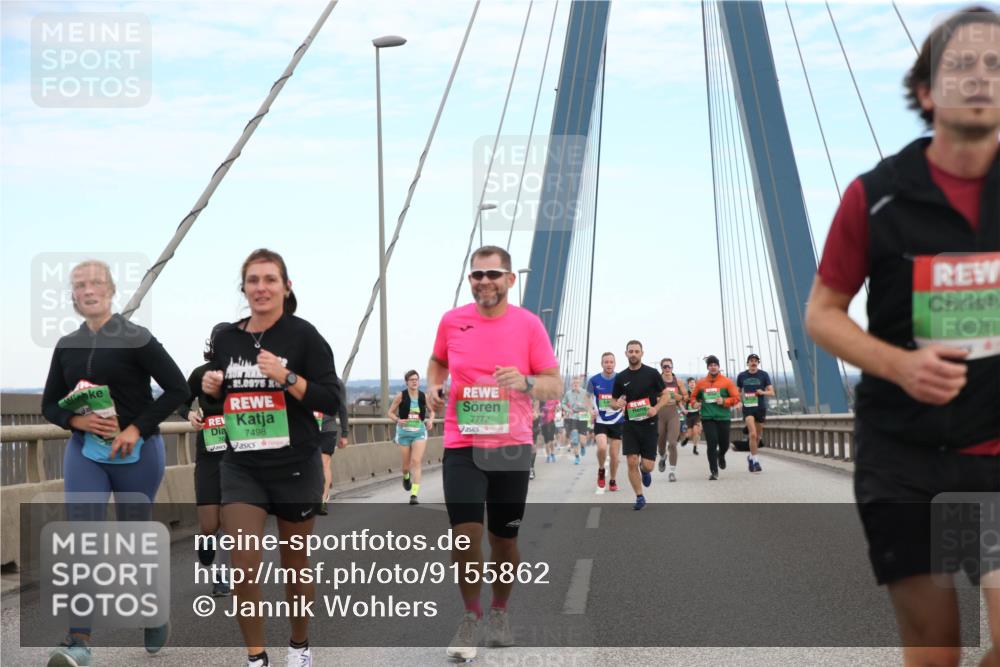 03.10.2025 - Köhlbrandbrückenlauf Jannik Wohlers http://msf.ph/oto/9155862 03.10.2025 15:26:39 Position 1 25, 0975, 7498, 7772, 9626 meine-sportfotos.de