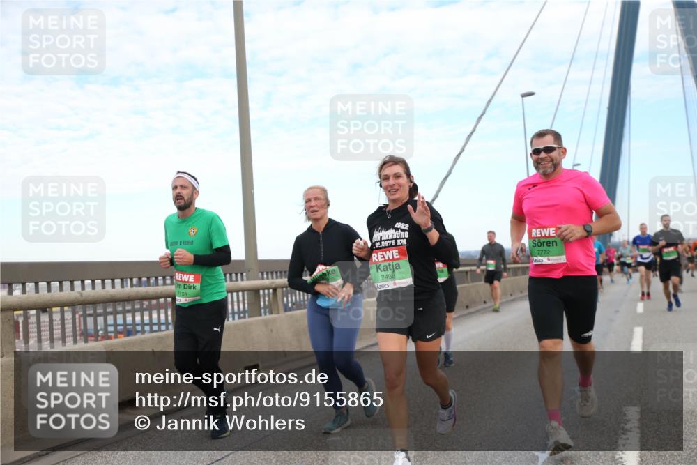 03.10.2025 - Köhlbrandbrückenlauf Jannik Wohlers http://msf.ph/oto/9155865 03.10.2025 15:26:40 Position 1 2008, 2025, 7159, 2022, 25, 0975, 7498, 7772 meine-sportfotos.de