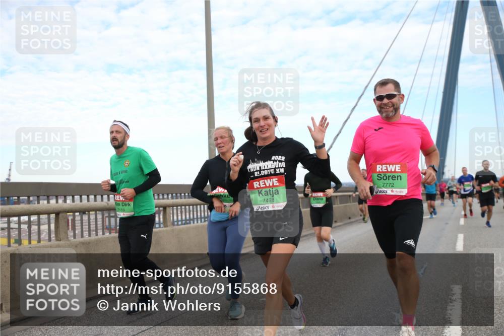 03.10.2025 - Köhlbrandbrückenlauf Jannik Wohlers http://msf.ph/oto/9155868 03.10.2025 15:26:40 Position 1 2022, 21, 0975, 7159, 7498, 7772 meine-sportfotos.de