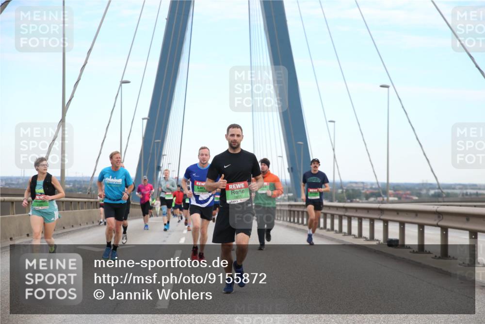 03.10.2025 - Köhlbrandbrückenlauf Jannik Wohlers http://msf.ph/oto/9155872 03.10.2025 15:26:41 Position 1 24, 7811 meine-sportfotos.de