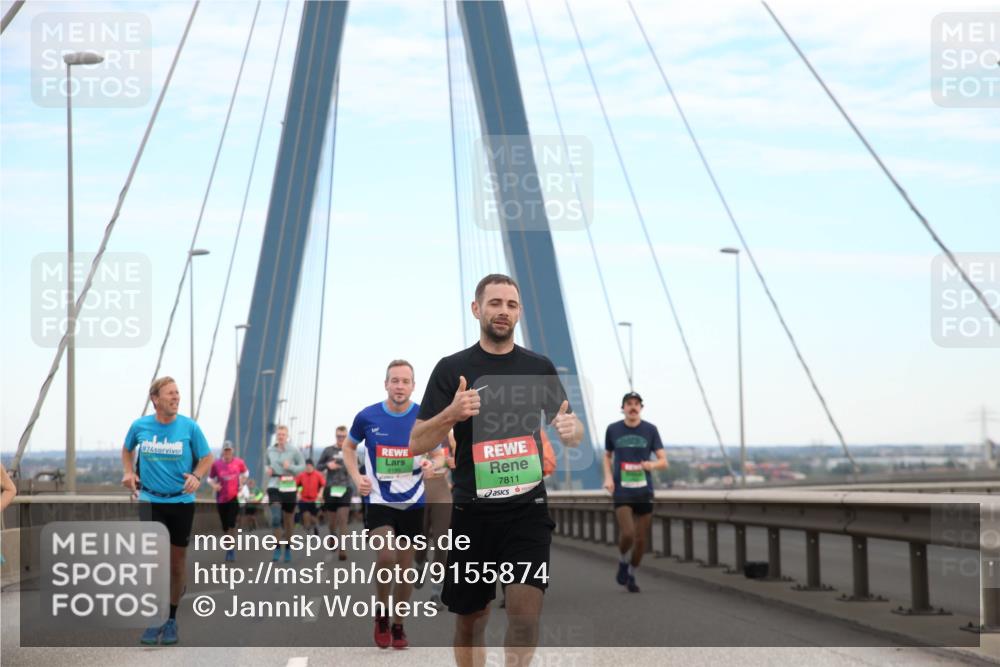 03.10.2025 - Köhlbrandbrückenlauf Jannik Wohlers http://msf.ph/oto/9155874 03.10.2025 15:26:42 Position 1 24, 8199, 7811 meine-sportfotos.de
