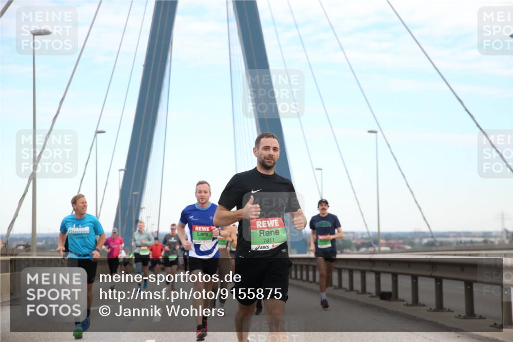 03.10.2025 - Köhlbrandbrückenlauf Jannik Wohlers http://msf.ph/oto/9155875 03.10.2025 15:26:42 Position 1 24, 8199, 7811 meine-sportfotos.de