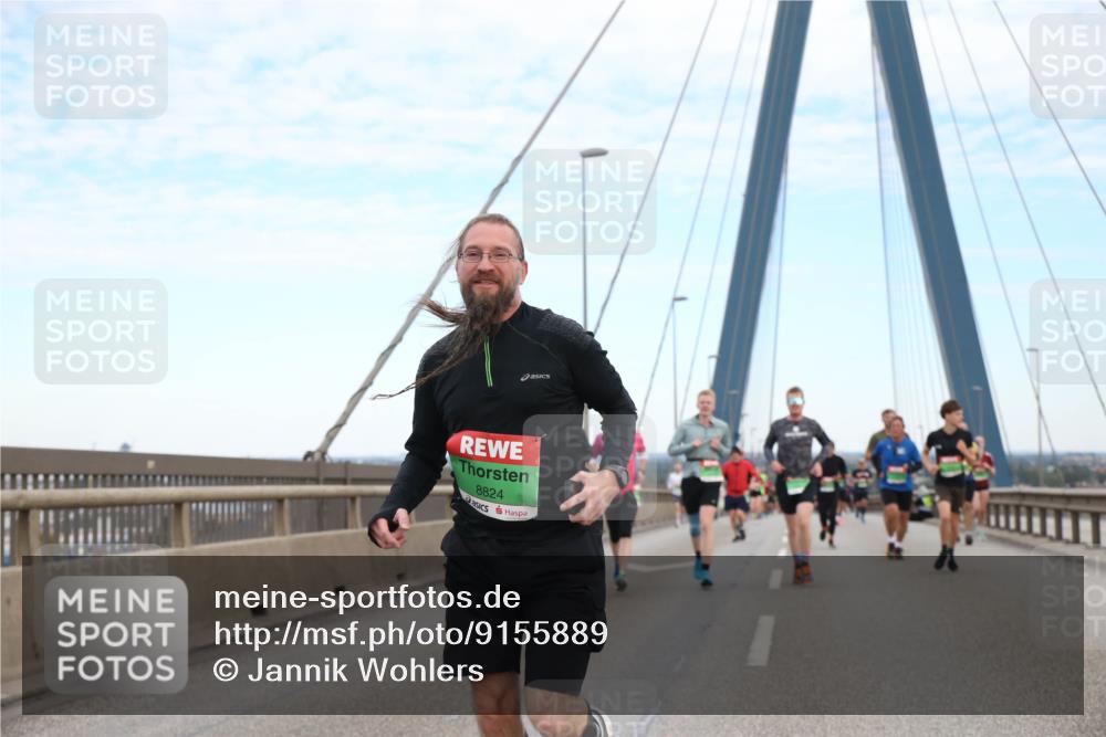 03.10.2025 - Köhlbrandbrückenlauf Jannik Wohlers http://msf.ph/oto/9155889 03.10.2025 15:26:46 Position 1 8824 meine-sportfotos.de