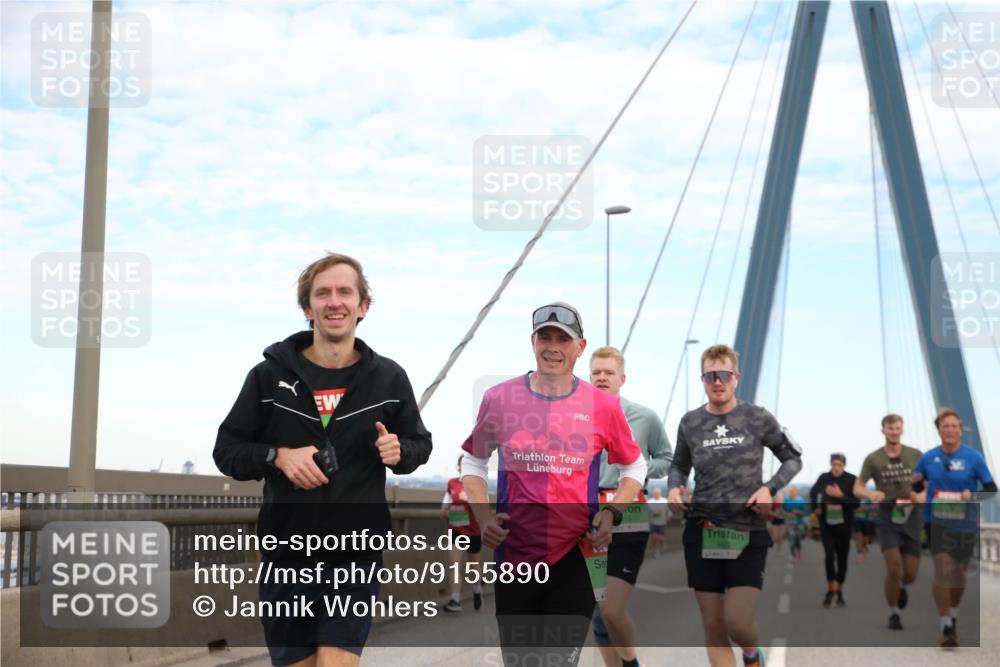 03.10.2025 - Köhlbrandbrückenlauf Jannik Wohlers http://msf.ph/oto/9155890 03.10.2025 15:26:49 Position 1  meine-sportfotos.de