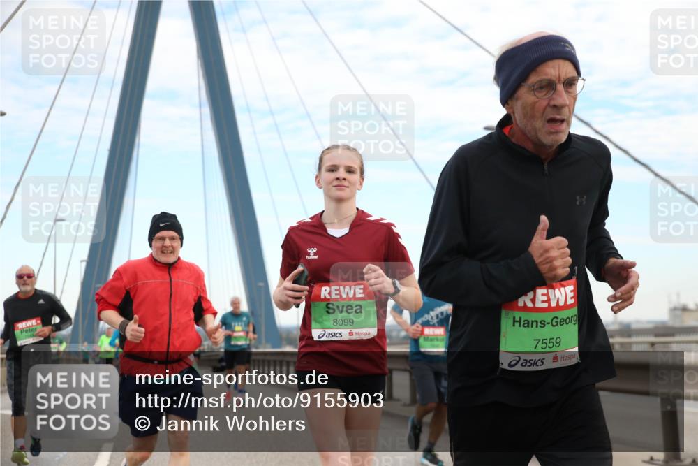 03.10.2025 - Köhlbrandbrückenlauf Jannik Wohlers http://msf.ph/oto/9155903 03.10.2025 15:26:54 Position 1 8099, 7559 meine-sportfotos.de