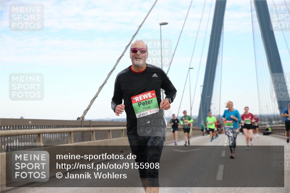 03.10.2025 - Köhlbrandbrückenlauf Jannik Wohlers http://msf.ph/oto/9155908 03.10.2025 15:26:56 Position 1 7549 meine-sportfotos.de