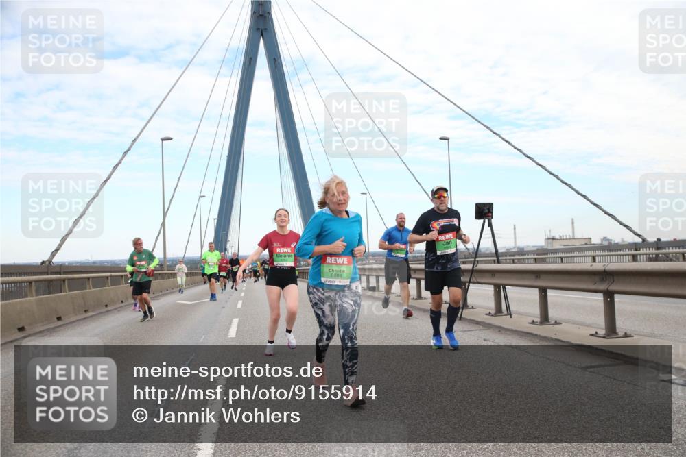 03.10.2025 - Köhlbrandbrückenlauf Jannik Wohlers http://msf.ph/oto/9155914 03.10.2025 15:27:00 Position 1 1973, 9688 meine-sportfotos.de