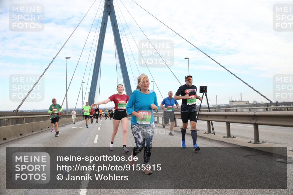 03.10.2025 - Köhlbrandbrückenlauf Jannik Wohlers http://msf.ph/oto/9155915 03.10.2025 15:27:00 Position 1 9688 meine-sportfotos.de