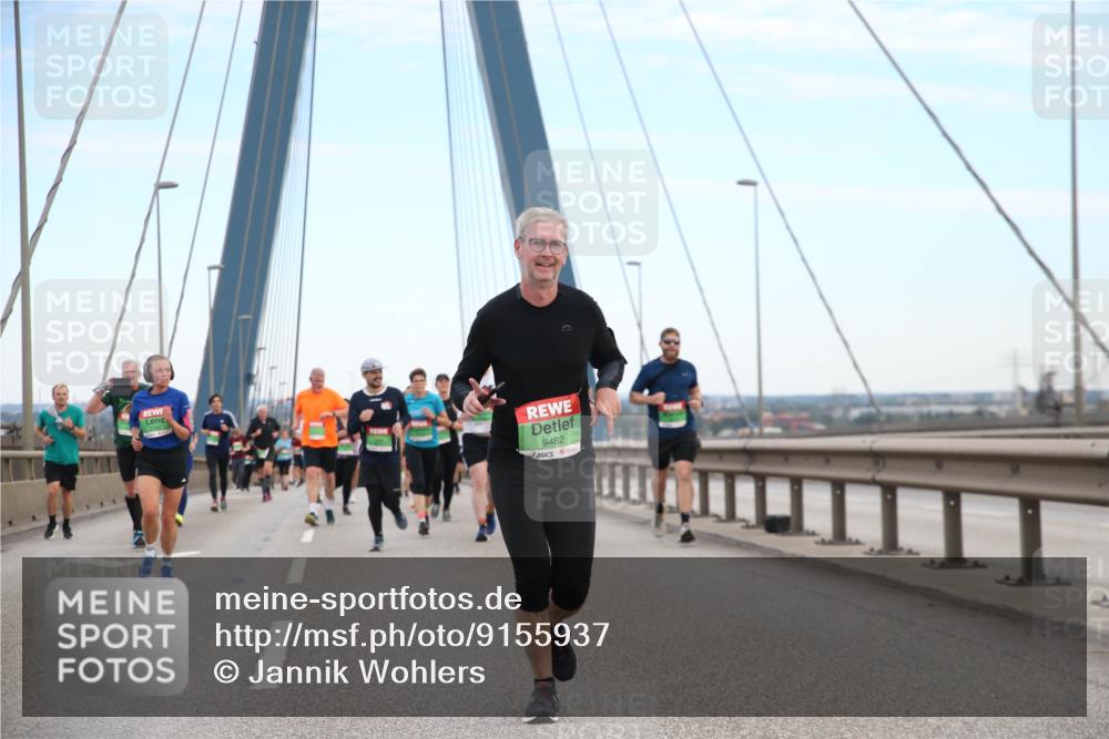 03.10.2025 - Köhlbrandbrückenlauf Jannik Wohlers http://msf.ph/oto/9155937 03.10.2025 15:27:06 Position 1 9482 meine-sportfotos.de