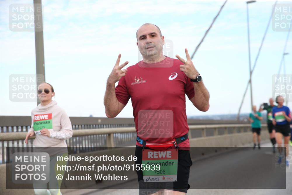 03.10.2025 - Köhlbrandbrückenlauf Jannik Wohlers http://msf.ph/oto/9155939 03.10.2025 15:27:07 Position 1 7273, 7506 meine-sportfotos.de