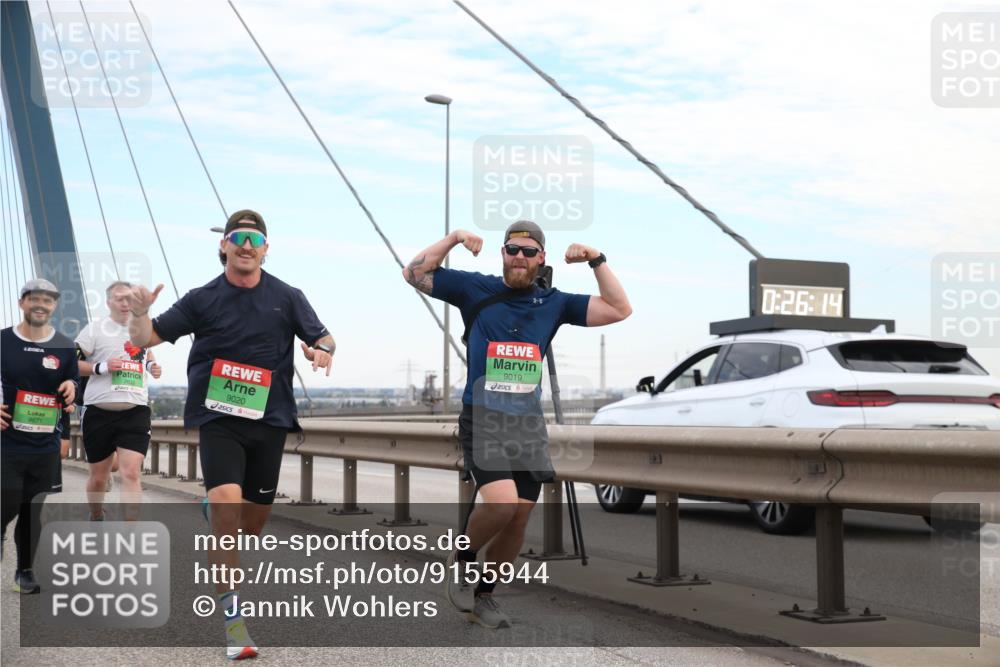03.10.2025 - Köhlbrandbrückenlauf Jannik Wohlers http://msf.ph/oto/9155944 03.10.2025 15:27:10 Position 1 9671, 9020, 9019, 0, 26, 14 meine-sportfotos.de