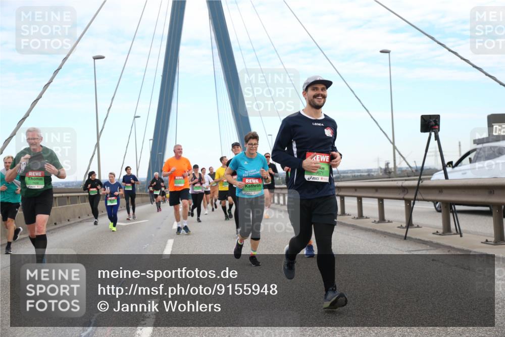 03.10.2025 - Köhlbrandbrückenlauf Jannik Wohlers http://msf.ph/oto/9155948 03.10.2025 15:27:11 Position 1 7319, 0, 2, 9671 meine-sportfotos.de