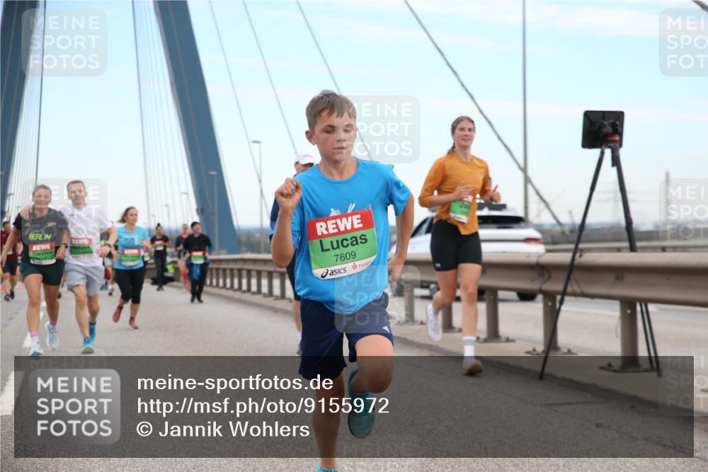 03.10.2025 - Köhlbrandbrückenlauf Jannik Wohlers http://msf.ph/oto/9155972 03.10.2025 15:27:18 Position 1 7609 meine-sportfotos.de
