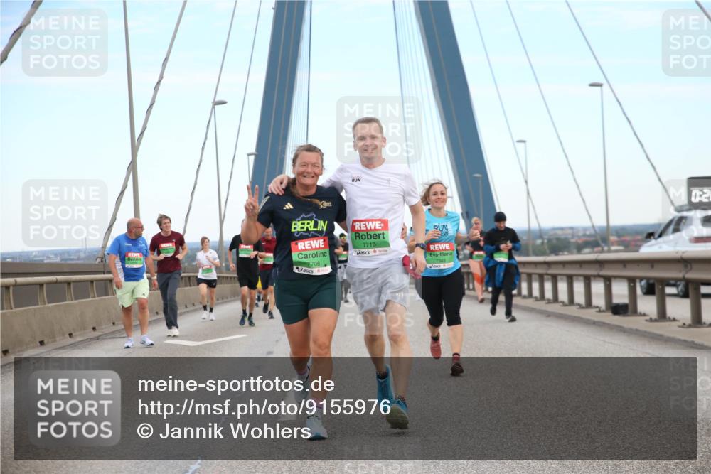 03.10.2025 - Köhlbrandbrückenlauf Jannik Wohlers http://msf.ph/oto/9155976 03.10.2025 15:27:20 Position 1 7708, 7713, 7349, 02 meine-sportfotos.de