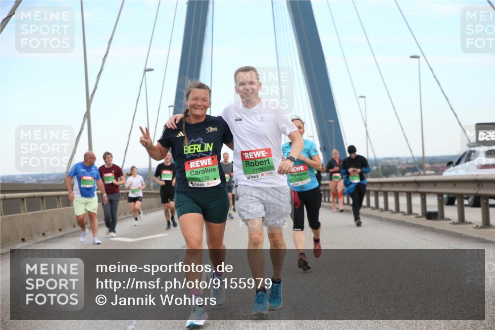 03.10.2025 - Köhlbrandbrückenlauf Jannik Wohlers http://msf.ph/oto/9155979 03.10.2025 15:27:21 Position 1 50, 7708, 7713, 7349, 0, 26 meine-sportfotos.de