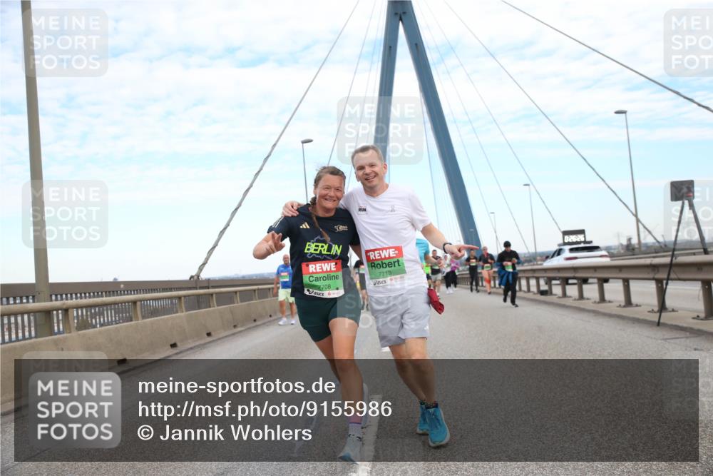 03.10.2025 - Köhlbrandbrückenlauf Jannik Wohlers http://msf.ph/oto/9155986 03.10.2025 15:27:22 Position 1 7708, 7713, 02626 meine-sportfotos.de