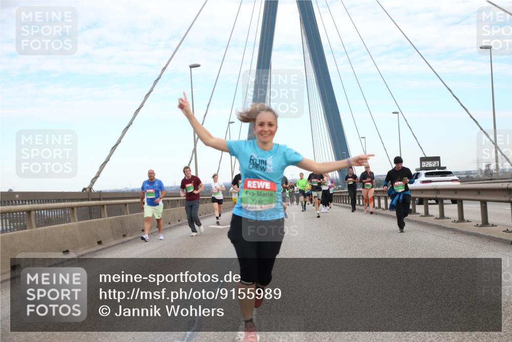 03.10.2025 - Köhlbrandbrückenlauf Jannik Wohlers http://msf.ph/oto/9155989 03.10.2025 15:27:23 Position 1 7349, 0, 26, 27 meine-sportfotos.de
