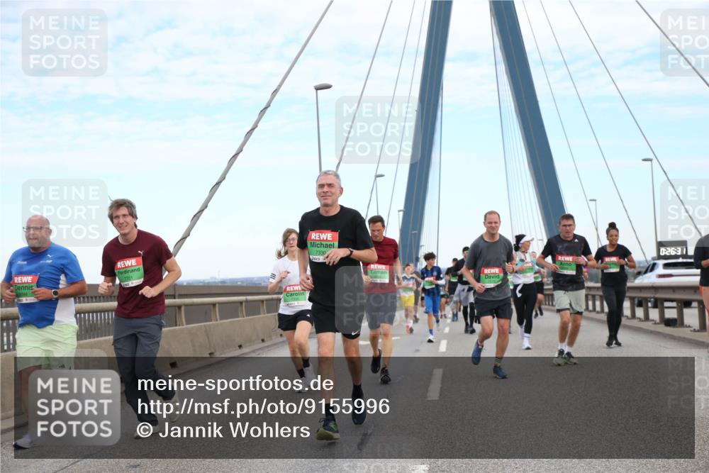 03.10.2025 - Köhlbrandbrückenlauf Jannik Wohlers http://msf.ph/oto/9155996 03.10.2025 15:27:26 Position 1 7701, 7330, 0263 meine-sportfotos.de