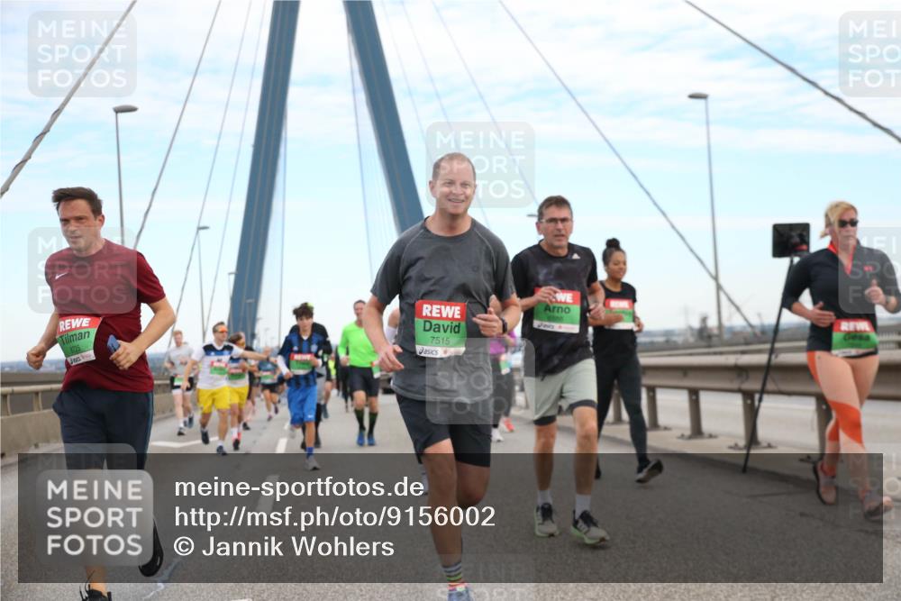 03.10.2025 - Köhlbrandbrückenlauf Jannik Wohlers http://msf.ph/oto/9156002 03.10.2025 15:27:28 Position 1 8725, 7515 meine-sportfotos.de