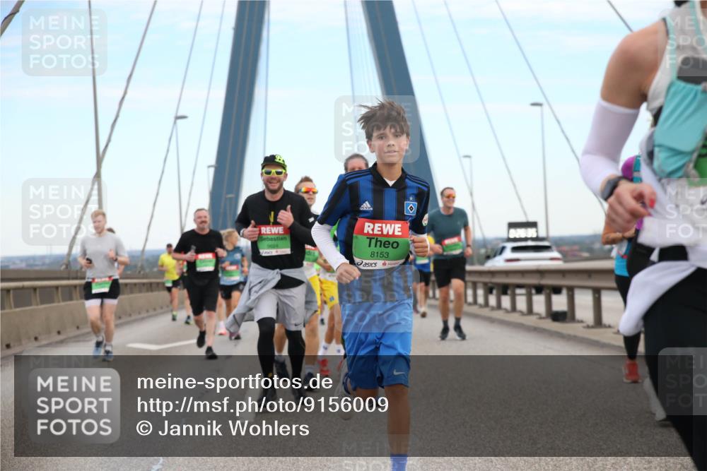 03.10.2025 - Köhlbrandbrückenlauf Jannik Wohlers http://msf.ph/oto/9156009 03.10.2025 15:27:30 Position 1 9624, 8153 meine-sportfotos.de