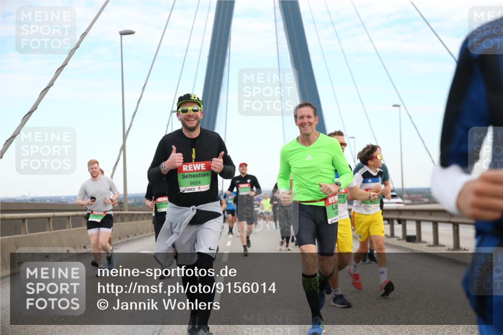 03.10.2025 - Köhlbrandbrückenlauf Jannik Wohlers http://msf.ph/oto/9156014 03.10.2025 15:27:31 Position 1 9624 meine-sportfotos.de