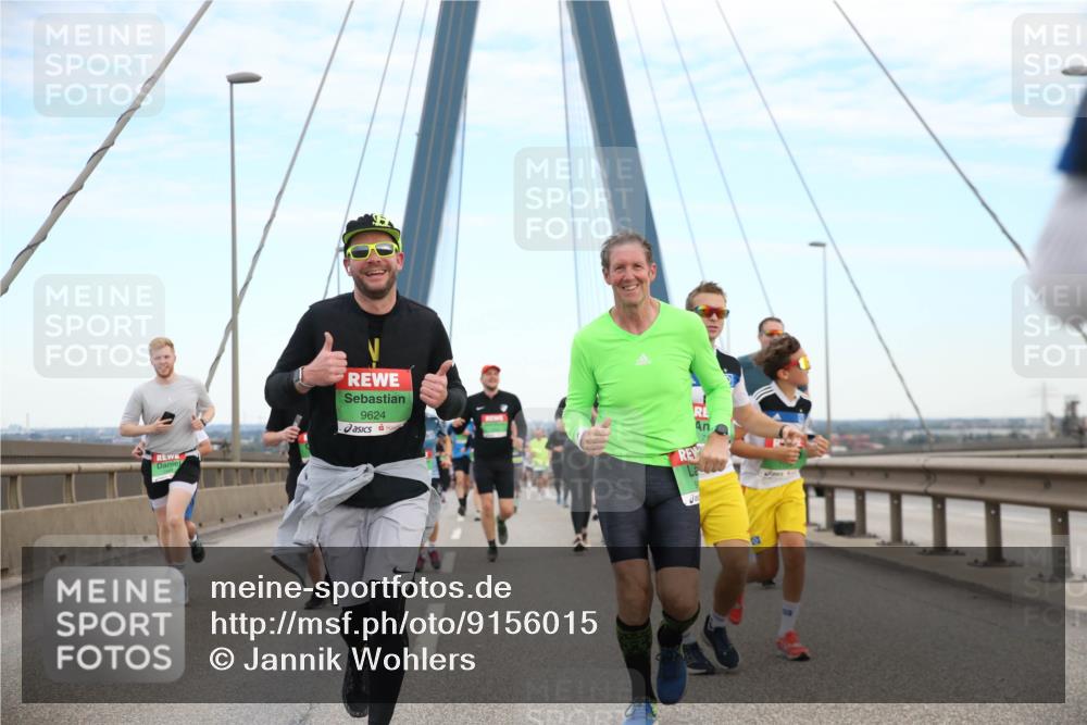03.10.2025 - Köhlbrandbrückenlauf Jannik Wohlers http://msf.ph/oto/9156015 03.10.2025 15:27:31 Position 1 9624 meine-sportfotos.de