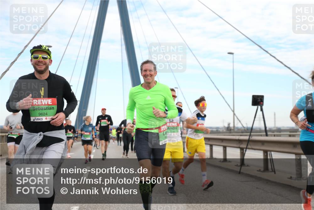 03.10.2025 - Köhlbrandbrückenlauf Jannik Wohlers http://msf.ph/oto/9156019 03.10.2025 15:27:32 Position 1 9624, 7153 meine-sportfotos.de