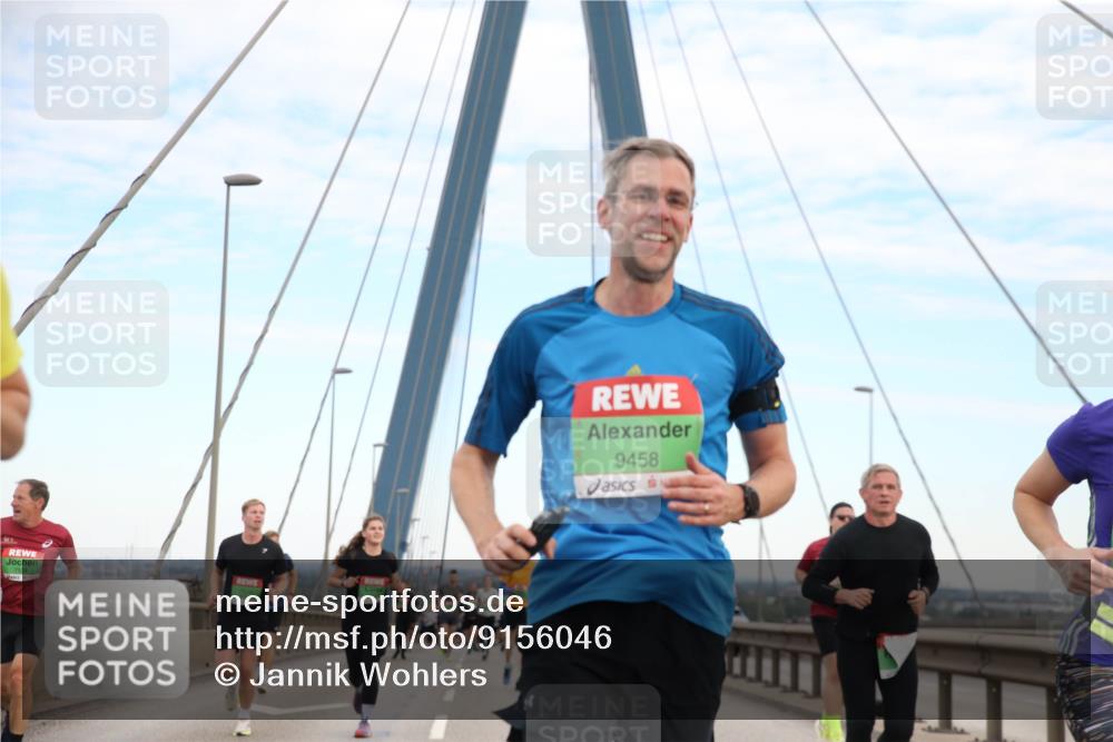 03.10.2025 - Köhlbrandbrückenlauf Jannik Wohlers http://msf.ph/oto/9156046 03.10.2025 15:27:40 Position 1 9458 meine-sportfotos.de